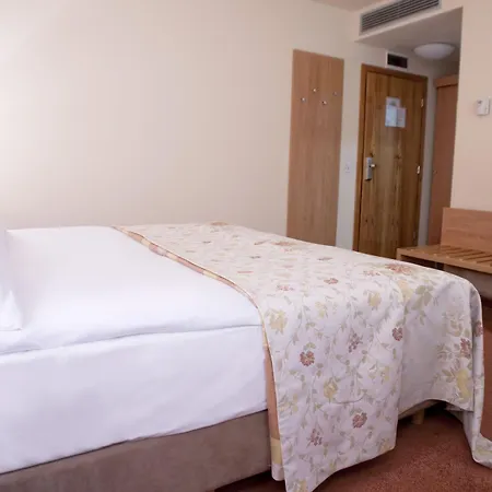 Jadran Hotel