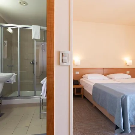 Jadran Hotel
