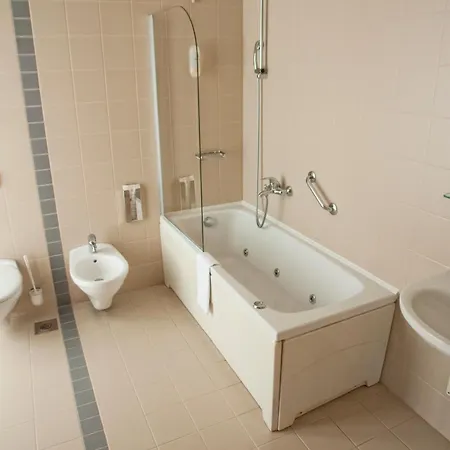 Jadran Hotel