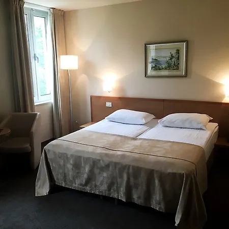 Hotel Jadran 4*