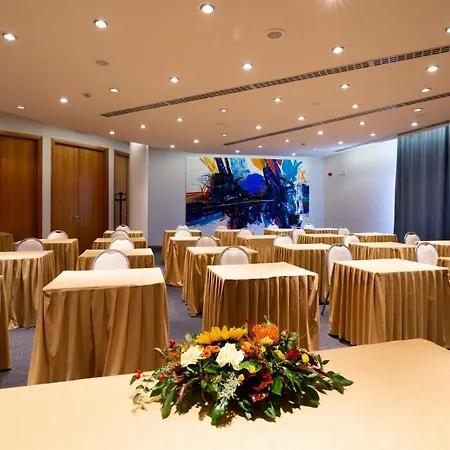 Jadran, Rijeka, A Tribute Portfolio Hotel 4*