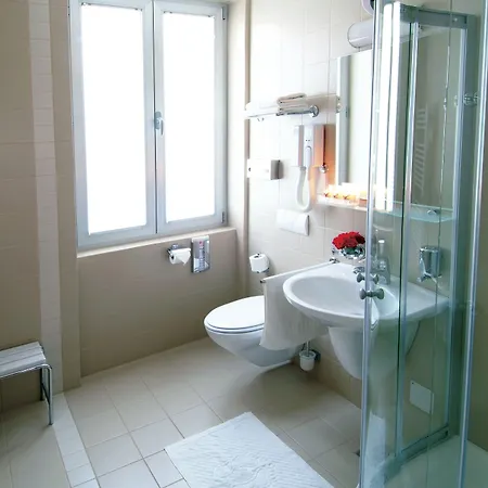 Szálloda Jadran 4*